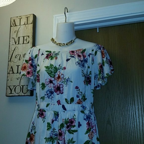 Floral Dress - Picture 3 of 3